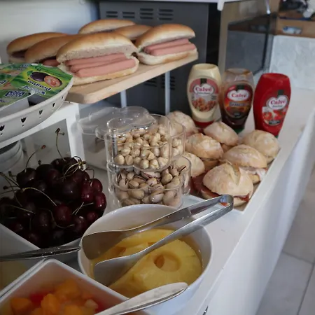 B&B Sorrento Central Готель 3*