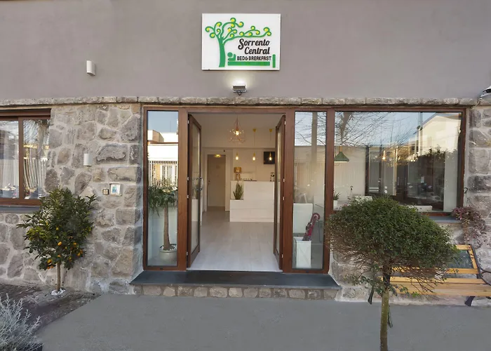 Ξενοδοχείο B&B Sorrento Central 3*